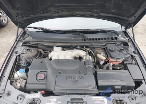 2002 Jaguar X-Type 2.5L z USA, uszkodzony, nr VIN SAJEA51D42XC33363